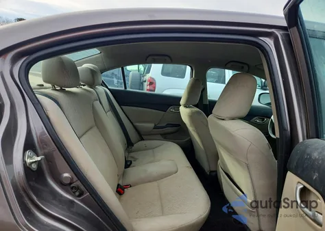 2014 Honda Civic Lx z USA, uszkodzony, nr VIN 19XFB2F53EE022821